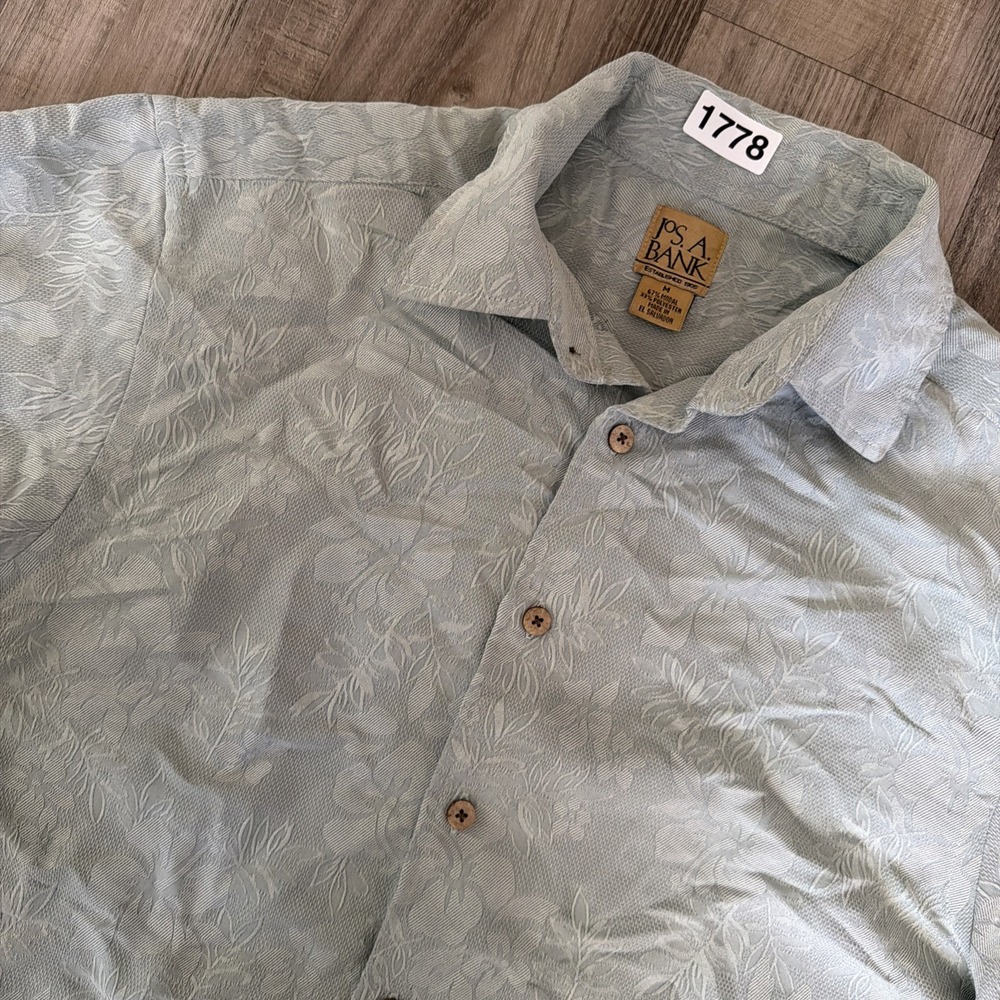 Jos A Bank Mens Sage Green Floral Embossed Jacquard Modal Button Down Shirt M